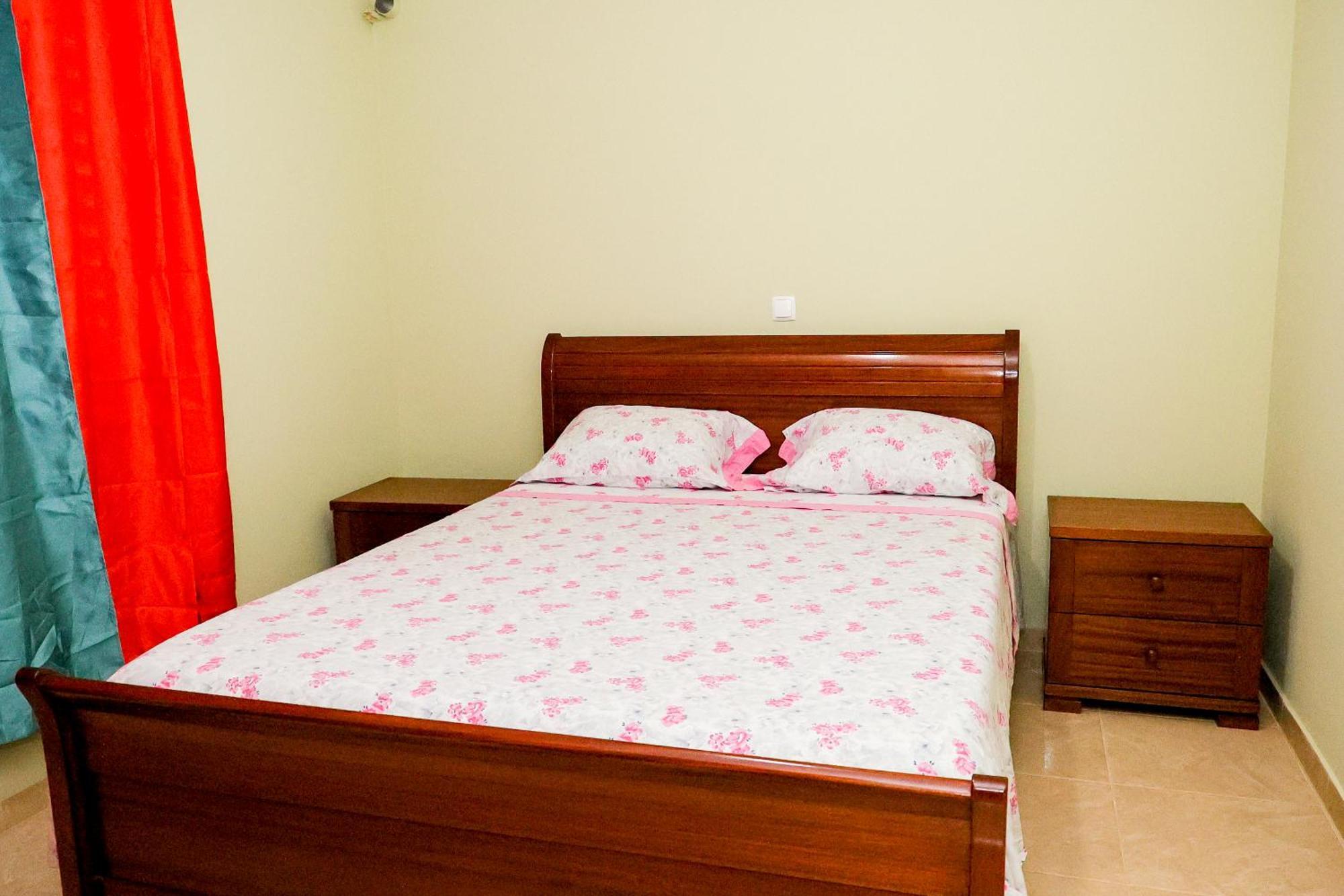 Fadias Quartos - Rooms Ribeira Grande Bagian luar foto