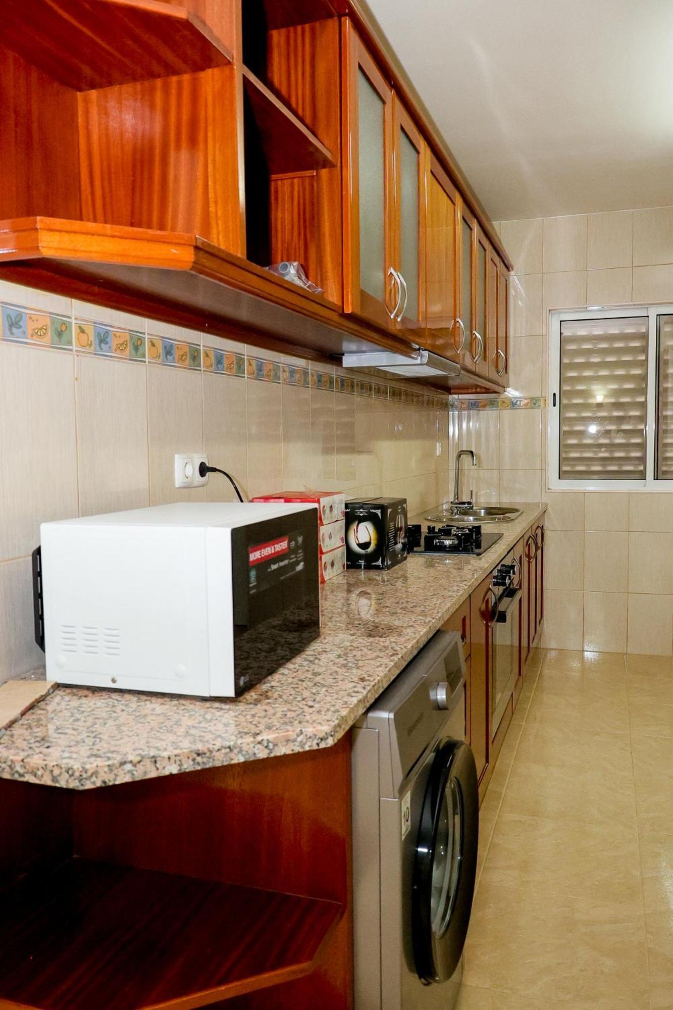 Fadias Quartos - Rooms Ribeira Grande Bagian luar foto